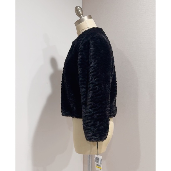 NWT Calvin Klein Women's Black Faux-Fur 3/4 Sleeve Shrug Jacket Size M MRSP $99 - Picture 3 of 6